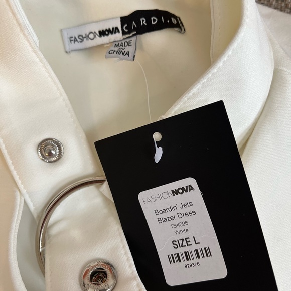 ❣️🆕Fashion Nova X Cardi B White Boardin’ Jets Blazer Dress❣️ - Picture 10 of 13